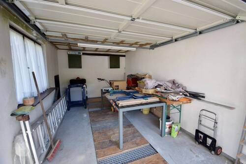Garage mit Grube - 