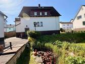 Gartenansicht mit Teich - 