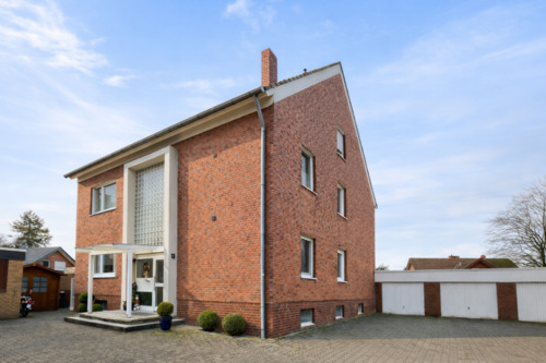 gute Lage mit eigener Garage - 3 Zimmer Etagenwohnung zum Kaufen in Rietberg