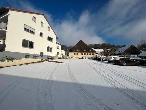 Grundstücksansicht - 3 Zimmer Etagenwohnung zum Kaufen in Neumarkt in der Oberpfalz