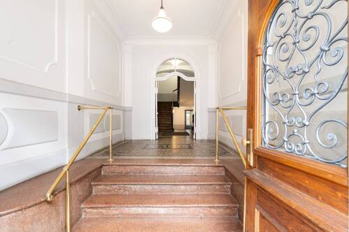 Eingang - Juwel - Einzigartige 4-Zimmer Altbau Wohnung nahe Prinzregentenplatz