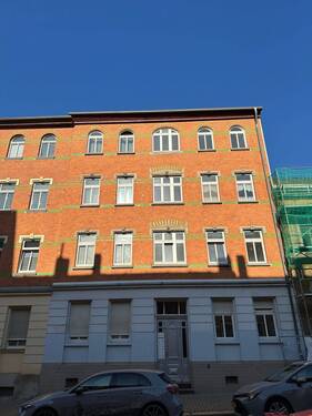 Hausansicht.jpg - +++ renovierte 2 Raumwohnung +++