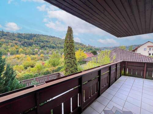 Balkon mit Burgblick - 