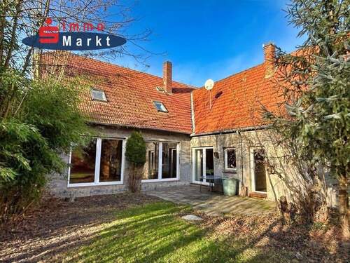 Süd-Ost-Ansicht Wohnhaus - 8 Zimmer Mehrfamilienhaus, Wohnhaus in Espelkamp