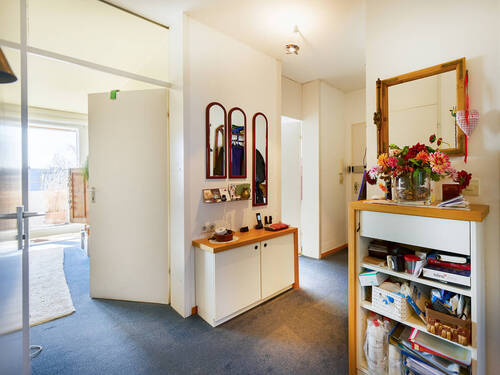 Diele - 3 Zimmer Etagenwohnung zum Kaufen in Ettlingen