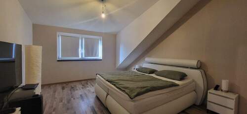 WEITERES ZIMMER - 