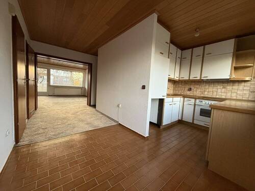 Essdiele:Küche - 3 Zimmer Etagenwohnung in Bad Bramstedt