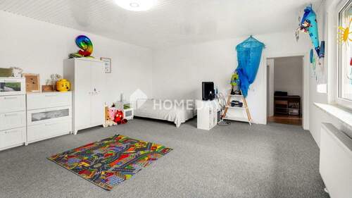 1. OG Kinderzimmer 1 2 - 