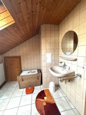 DG WC und Waschbecken - 