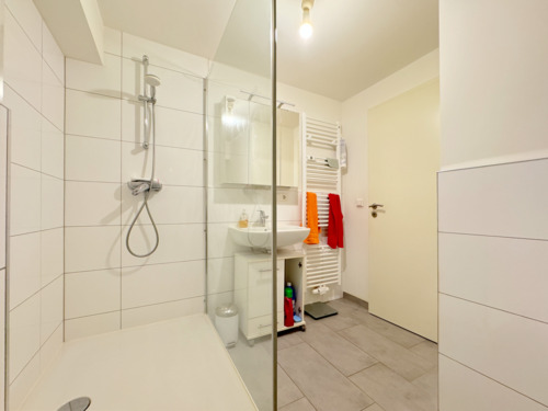 Duschbad - 2 Zimmer Etagenwohnung in Bremen