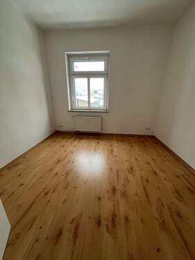 Schlafzimmer - Etagenwohnung mit 55,70 m&sup2; in Halle (Saale) zur Miete