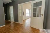 Diele - 4 Zimmer Etagenwohnung in Düsseldorf Benrath
