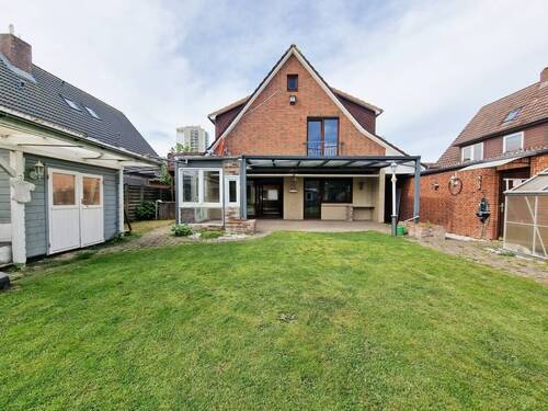 Rückseite - 7 Zimmer Einfamilienhaus in Büsum
