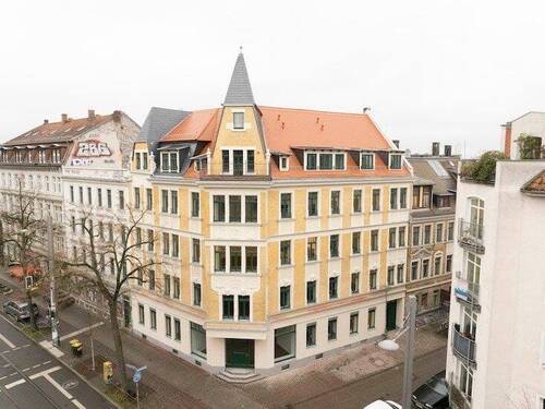 Hausfront - 