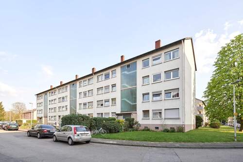 Vorderansicht - 3 Zimmer Etagenwohnung zur Miete in Dormagen