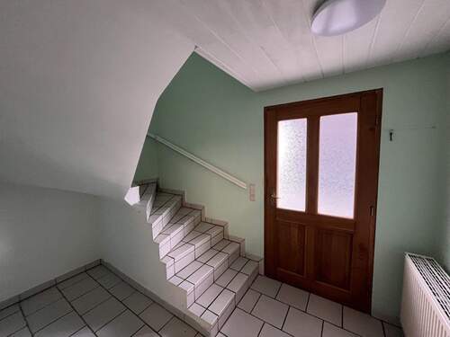 Eingangsbereich - Einfamilienhaus mit 120,00 m&sup2; in Breitscheid zum Kaufen