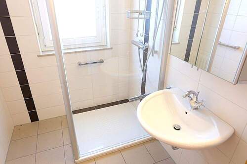 Badezimmer EG - 