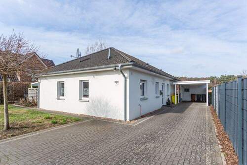 Außenansicht - Junger Bungalow für die kleine Familie in Stuhr-Fahrenhorst!