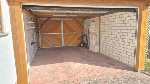 Garage 1 - 