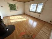 4- Wohnzimmer EG - Einfamilienhaus mit 115,00 m&sup2; in Schlierbach zum Kaufen