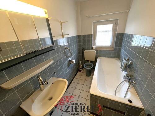8- Badezimmer EG - 