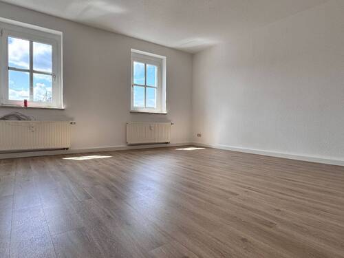 Wohnzimmer - 2 Zimmer Etagenwohnung zur Miete in Gera