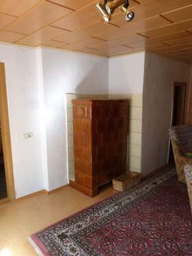 kachelofen im wohnzimmer - 