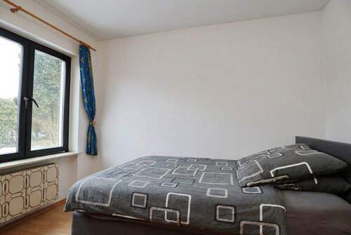 Büro(Anpassung durch KI) - 