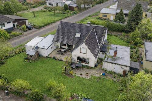 Außenansicht - 7 Zimmer Mehrfamilienhaus, Wohnhaus in Sievershütten