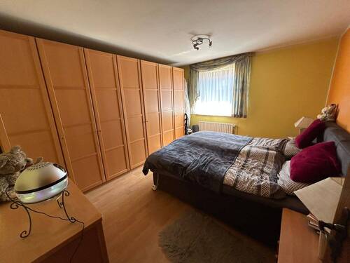Schlafzimmer - Doppelhaushälfte mit 143,00 m² in Sprockhövel zum Kaufen