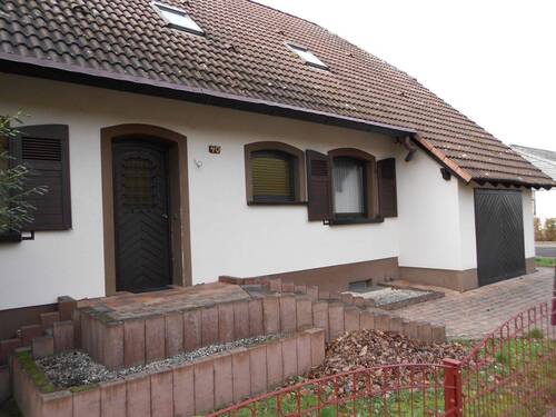 Ansicht Süd-Ost - 6 Zimmer Einfamilienhaus zum Kaufen in Göllheim