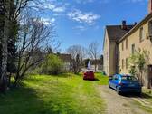 Zufahrt Straßenseite - 1 Zimmer Mehrfamilienhaus, Wohnhaus in Königswartha
