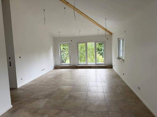 Wohnen und Essen.jpg - Top-modere und großzügige 4-Zimmer-Wohnung in ruhiger Lage von Möhrendorf (OT Kleinseebach), Erstbezug