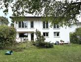 Außenansicht.jpg - 4 Zimmer Etagenwohnung in Möhrendorf