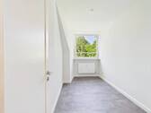 Ankleide/Kinderzimmer/Büro - 