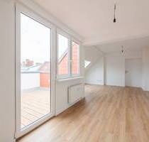 Erstbezug: Lichtdurchflutete Dachgeschoss-Wohnung mit Terrasse, moderner Ausstattung und in Top-Lage - Berlin Spandau