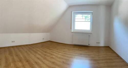 Zimmer 2 OG - 