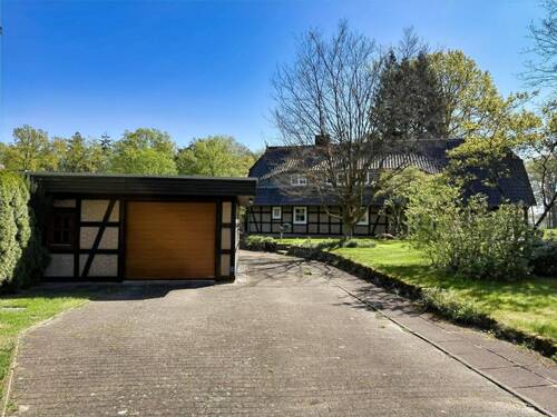 Straßenansicht - 5 Zimmer Einfamilienhaus in Scheeßel