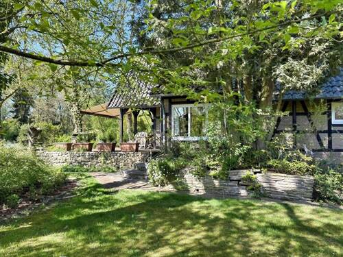 Seitenansicht Garten - 