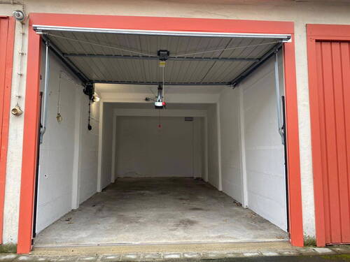 Garage - 
