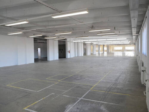 Bild1 - Sangerhausen: Günstige Lagerflächen im 1.OG mit Lastenaufzug