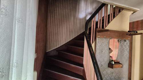 EG-Treppe zum DG - 
