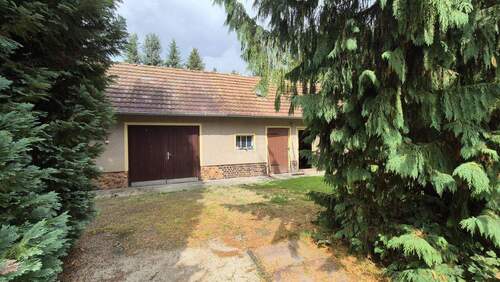 NG inklusive Garage und Schuppen - 