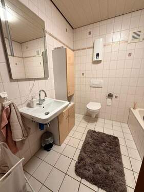 WhatsApp Image 2025-11-03 at 12.18.39 (1) - 2 Zimmer Etagenwohnung in Plankstadt