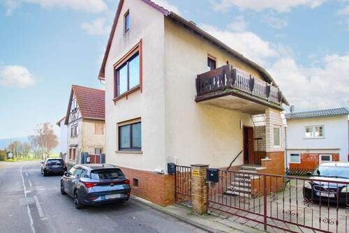 Außenansicht - 6 Zimmer Mehrfamilienhaus, Wohnhaus zum Kaufen in Lich