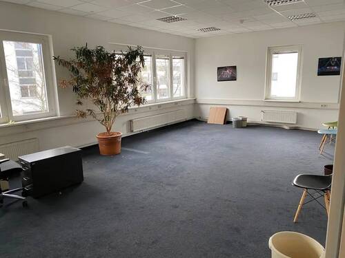 Büroraum - 4 Zimmer Büro zur Miete in Hamburg
