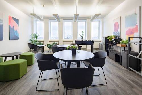 Titelbild - Flexible Arbeitsplätze und Büros mit Skylineview - All-in-Miete