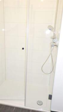 Modernes Duschbad - 