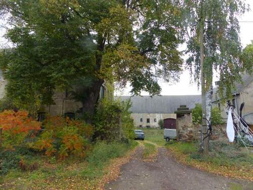 Hofansicht - Historischer 3 Seitenhof mit großen Grundstück (ca.18.250 m²) bei Strehla zu verkaufen