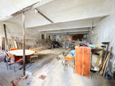 Stallung - 